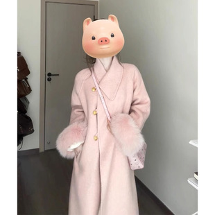 新款粉色呢子大衣女秋冬季高级感独特漂亮名媛气质中长款毛呢外套