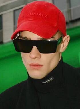 保罗雷朋官网欧美嘻哈小方框男士墨镜T台走秀黑色太阳镜女ins网红