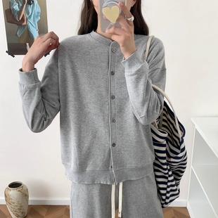 100%纯棉毛圈棉32S双纱~秋季2025新款卫衣外套女宽松纽扣开衫外贸