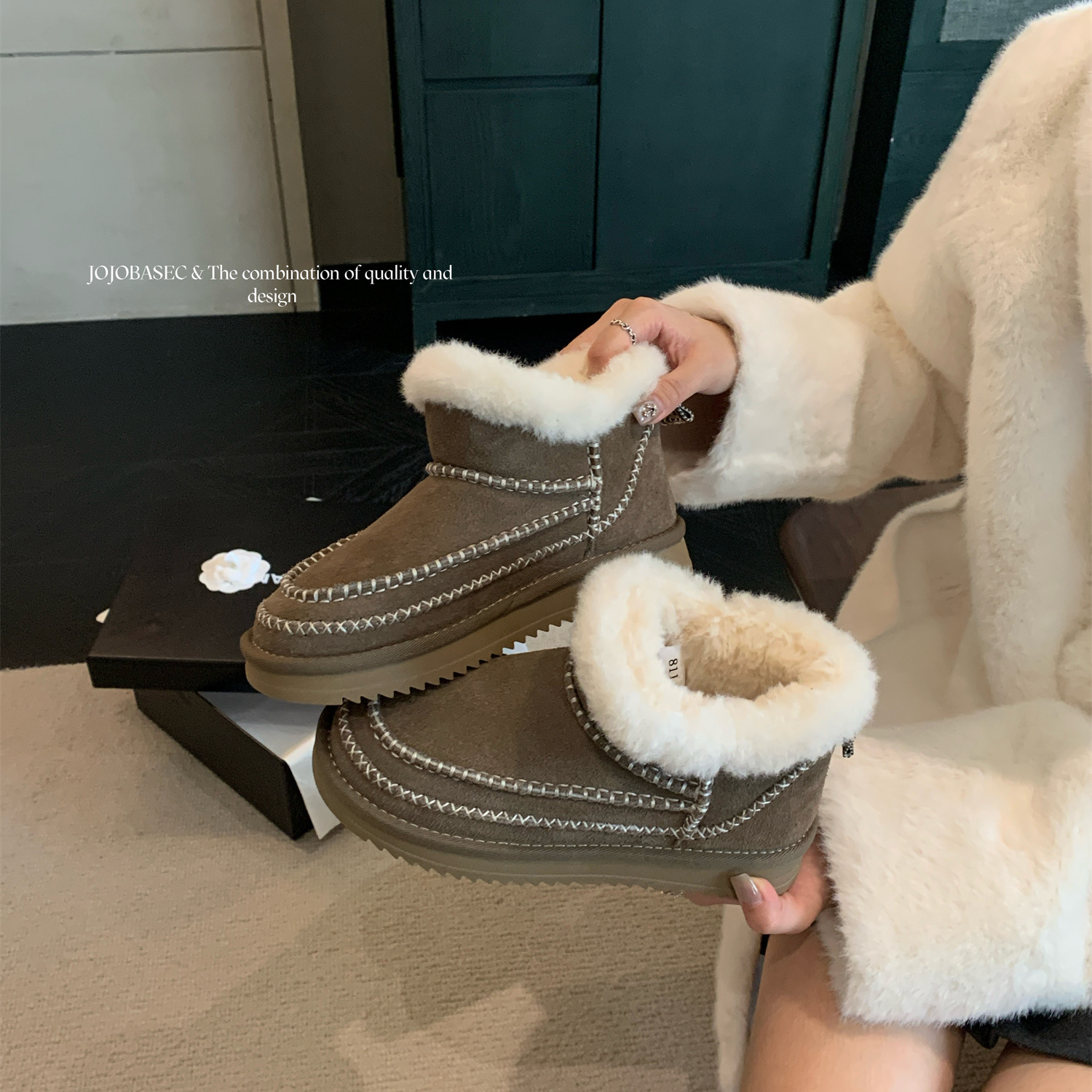 民族风雪地靴女款2025新款冬季加绒加厚保暖棉鞋短筒