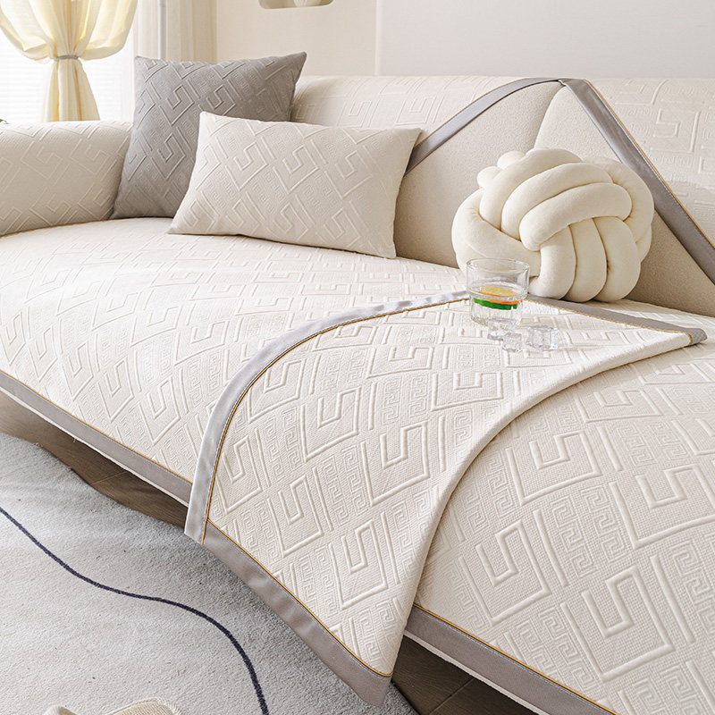 2025新款夏季冰丝沙发垫高级感凉豆豆沙发盖布固定防滑直排坐垫子