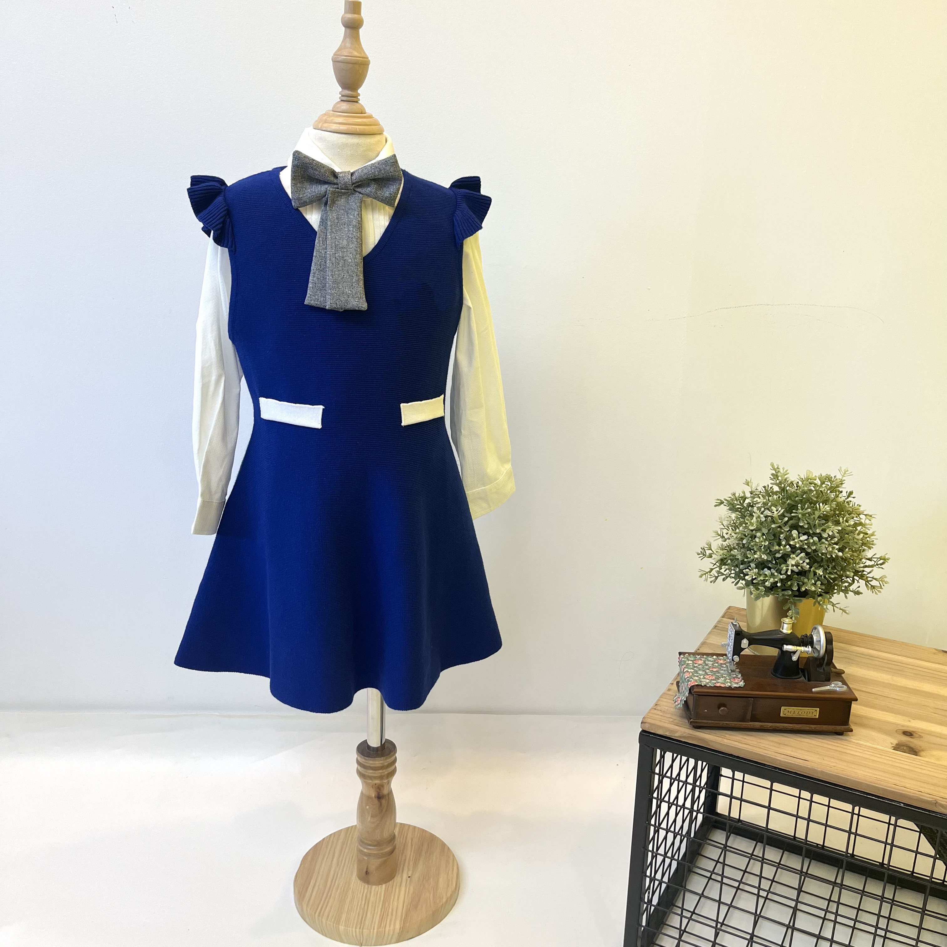 秋冬季女童针织背心裙秋季女款礼服针织裙园服订制