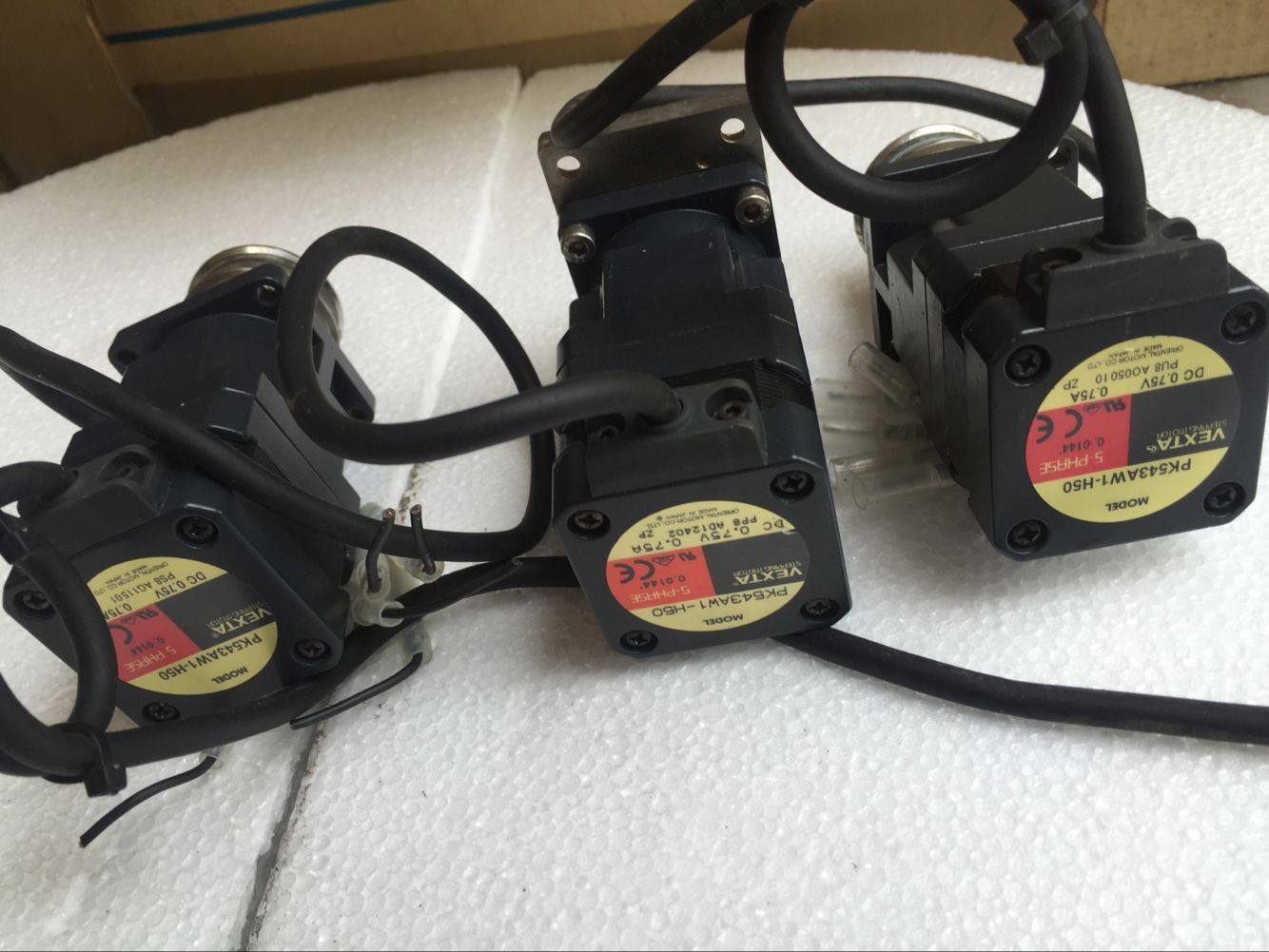 议价原装现货步进马达VEXTA