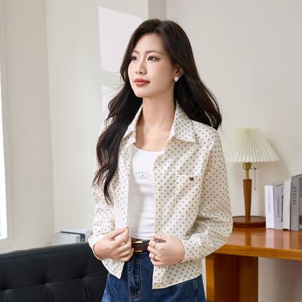 衬衫女设计感小众高级感韩系穿搭早春长袖防晒两件套上衣小个子