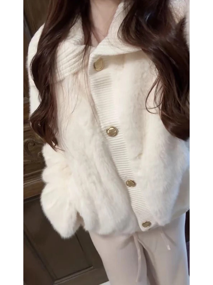 QDQD 甜美可爱风软糯大翻领环保皮草秋冬新款白色皮毛一体外套女