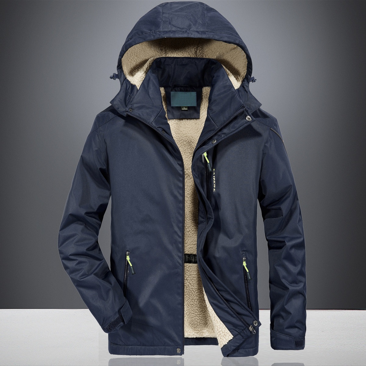 outlet旗舰店男士外套秋冬天羊羔毛保暖加绒加厚棉衣户外冲锋衣服