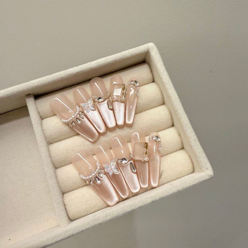 超长细狗3.5实拍高级感公主的嫁衣显白猫眼手工穿戴甲