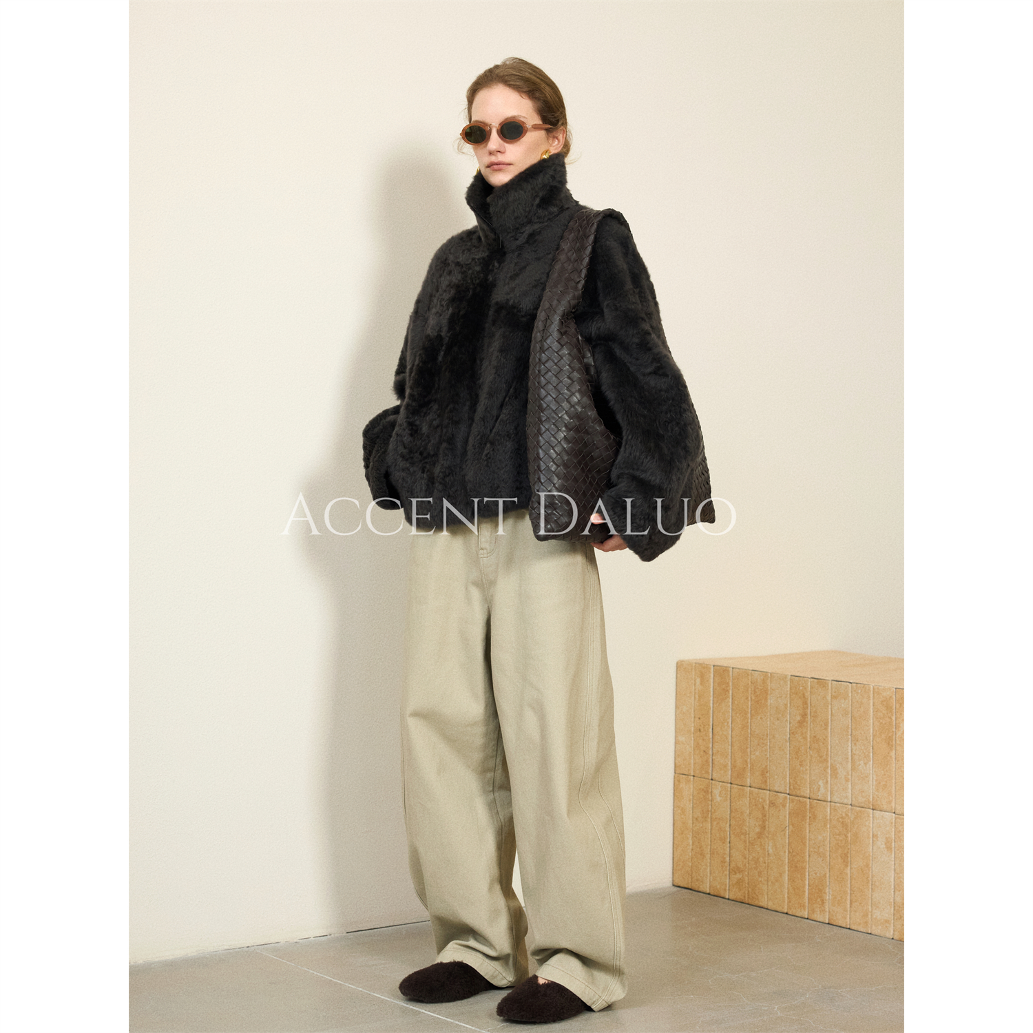 ACCENT DALUO水洗纯棉刺绣腰头内里磨毛立裁弧形阔腿牛仔裤女长裤