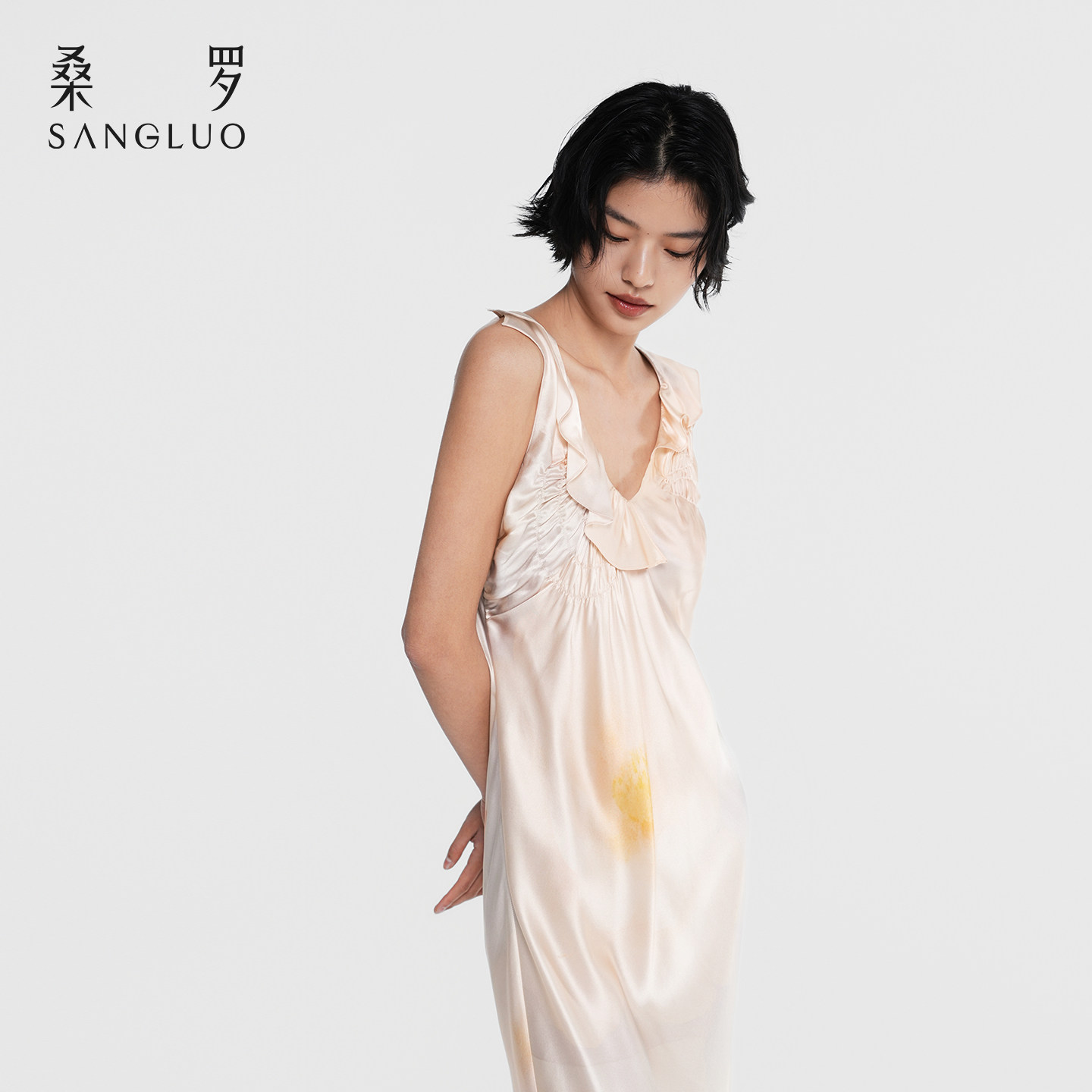100%桑蚕丝晕染印花V领真丝睡裙图片