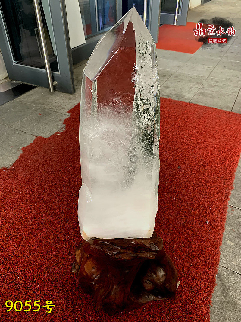 纯天然白水晶柱摆件幽灵原石打磨