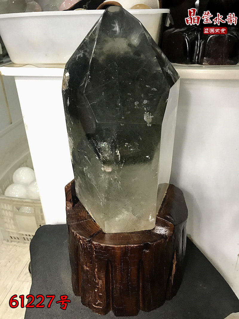 纯天然白晶柱绿幽灵水晶原石摆件