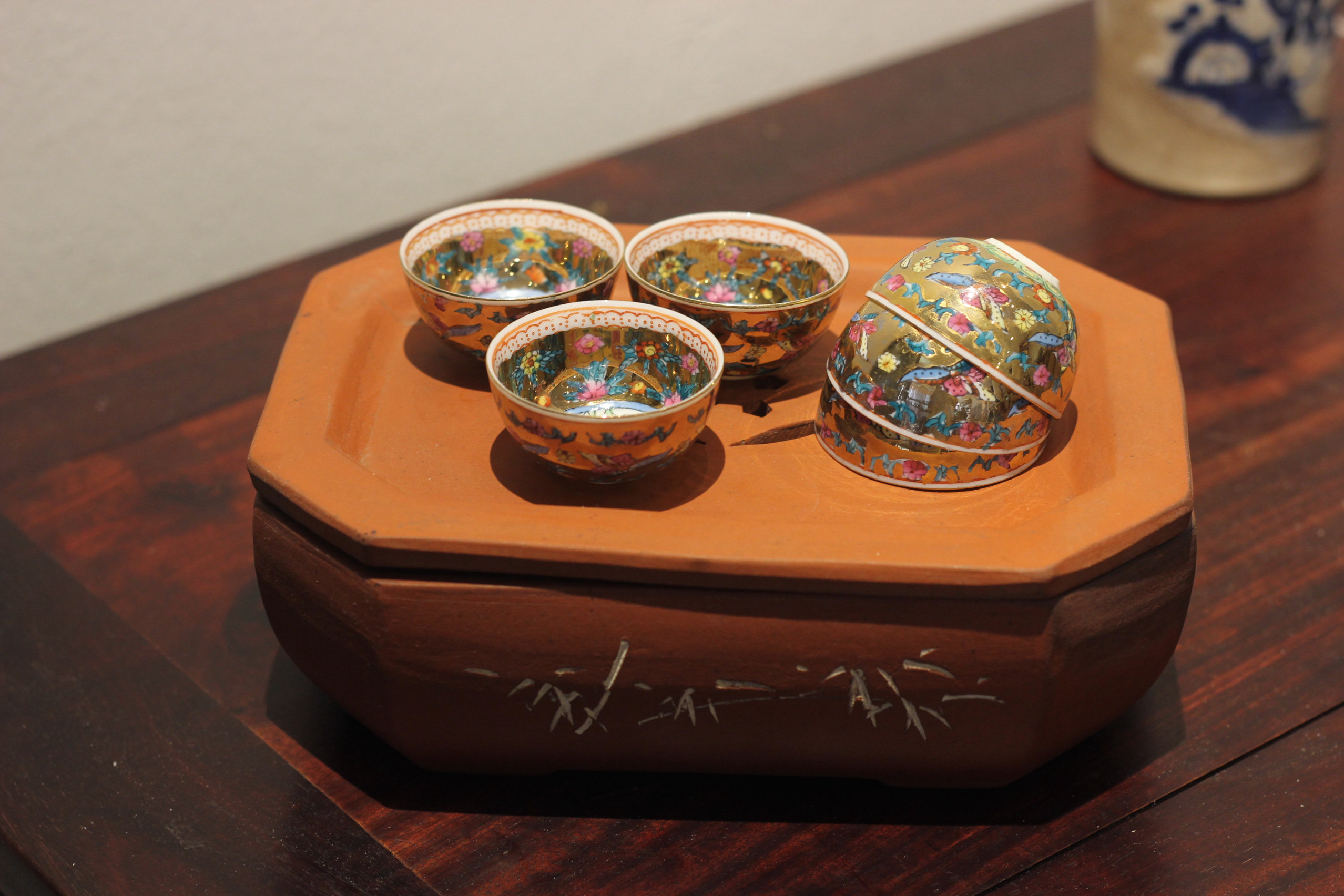 七十年代回流瓷潮州工夫茶杯 广彩金地仕女花蝶纹蛋壳杯子 25毫升,餐饮具,茶杯,淘宝优惠券,粉丝福利购,淘宝优惠卷