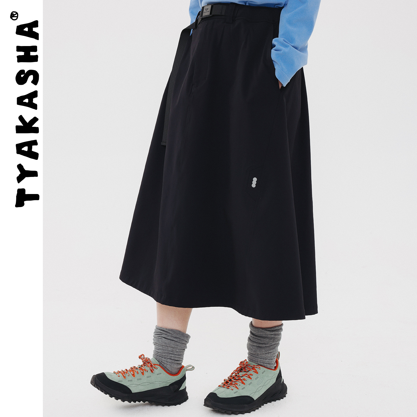 TYAKASHA塔卡沙裙子女2025冬季新款半身裙黑色百搭裙子女