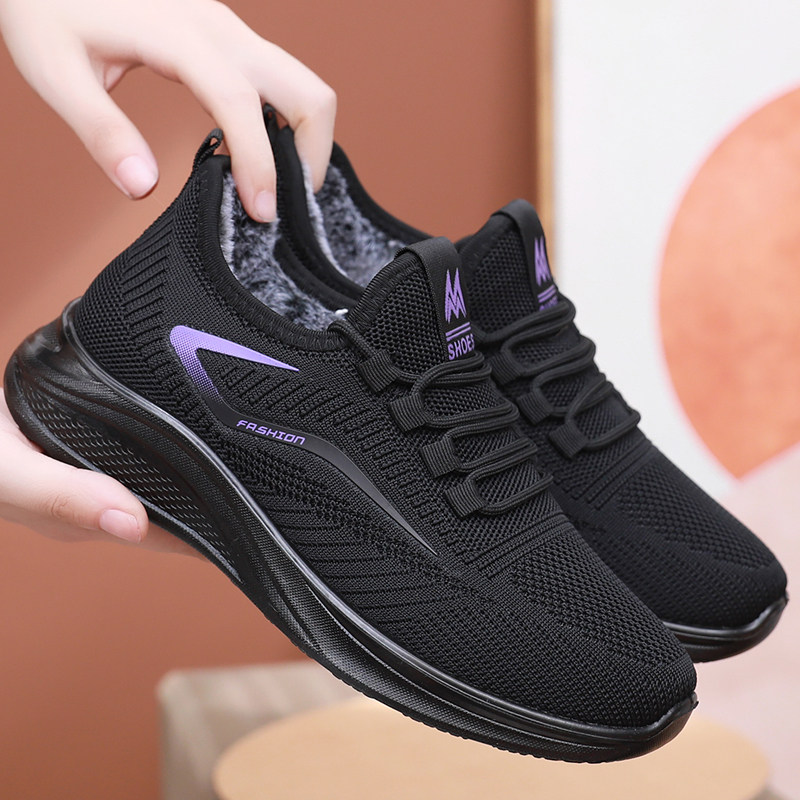 老北京布鞋女棉鞋冬季加绒保暖妈妈运动鞋中老年人防滑女士休闲鞋