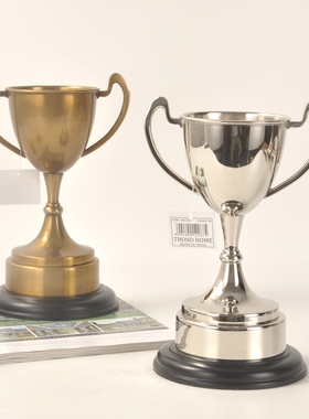 北欧轻奢现代时尚办公室会所酒店创意个性铜奖杯摆件摆设商务礼品
