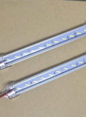 厂家直销LED7020硬灯条7020LED灯带12V7020防水灯条暖光白色035槽
