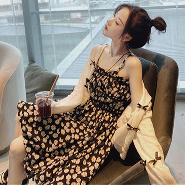 大码女装胖mm夏季新款法式碎花吊带连衣裙防晒开衫遮肚显瘦两件套