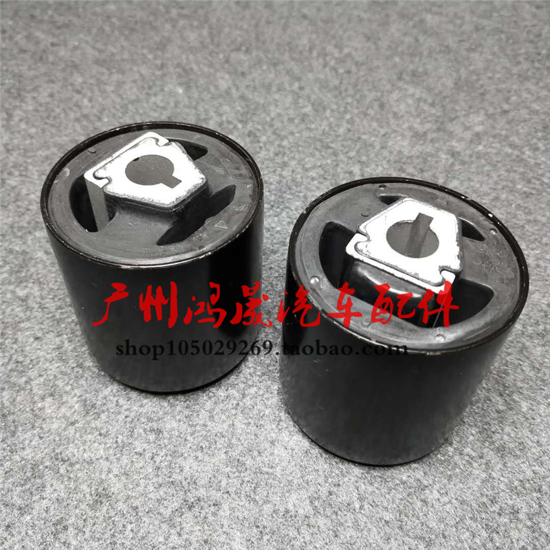 宝马X1X3X5X6前E53下E83摆臂E84悬挂E70支臂E71直臂弯臂胶套衬套