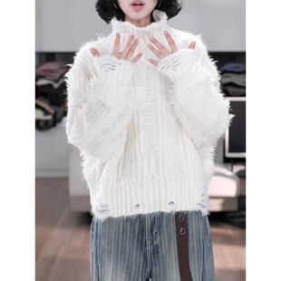 白色高领慵懒高级感毛衣女款2024新款冬季加厚软糯套头针织上衣潮