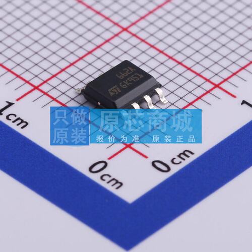 DC-DC电源芯片 ST662ACD-TR SOIC-8 原装正品 电子元器件配单