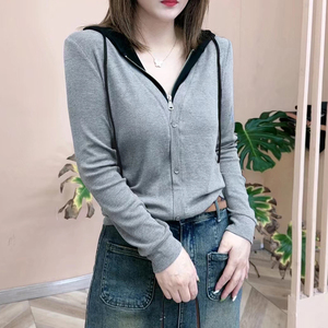 连帽卫衣女秋款2023新款宽松休闲长袖假两件上衣洋气百搭显瘦外套