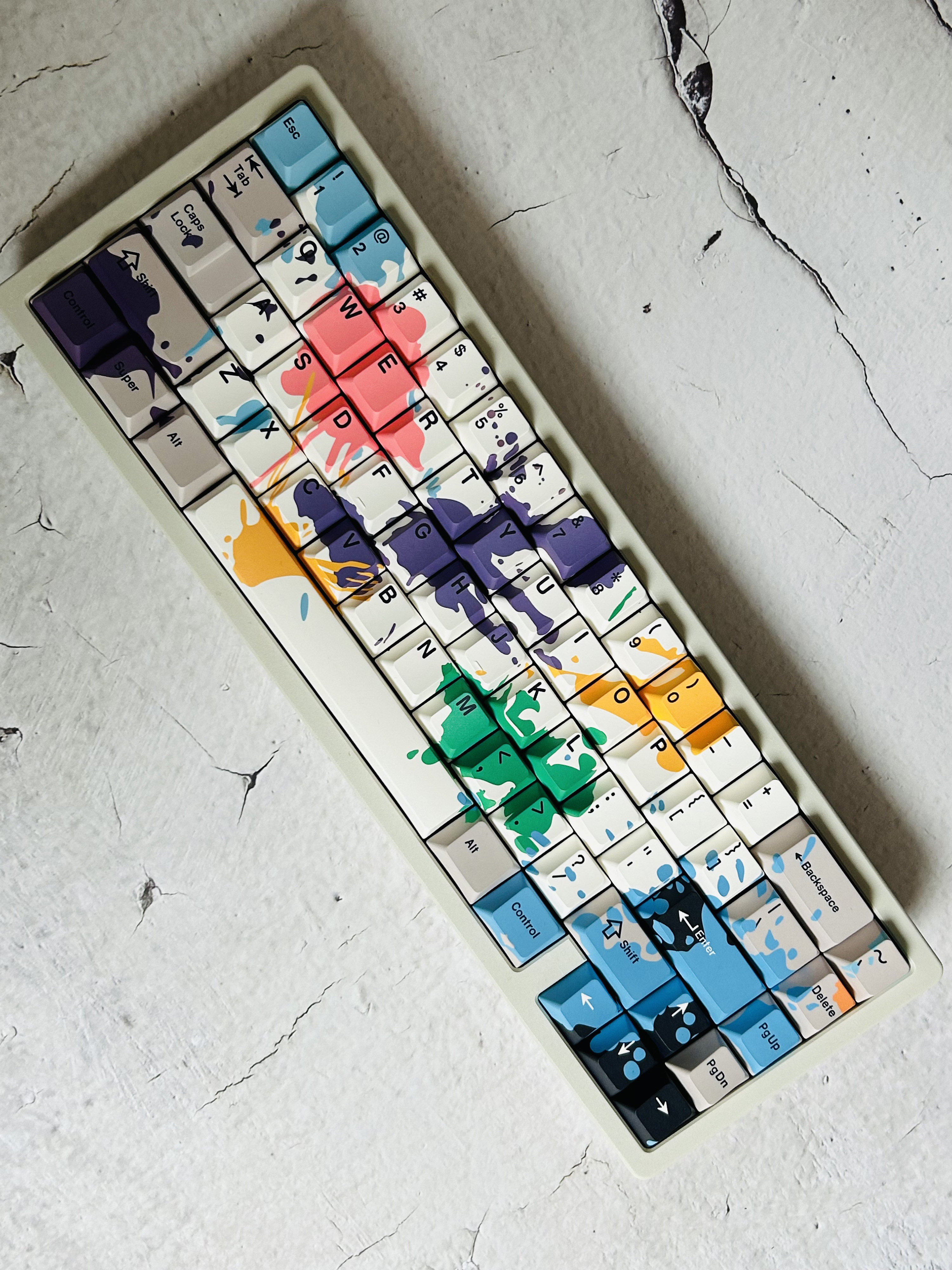 ゾン100 -CUSTOMIZED KEYBOARD PBT SUBLIMATION ORIGINAL HEIGHT KEYCAP SPLIT SPACE