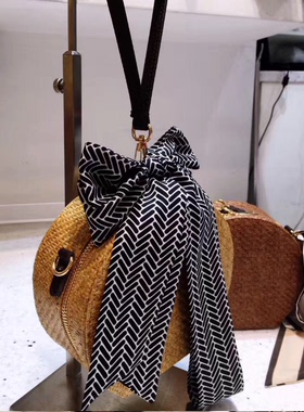 韩国2021夏新款女包时尚圆形编织手提包单肩斜挎小圆包潮