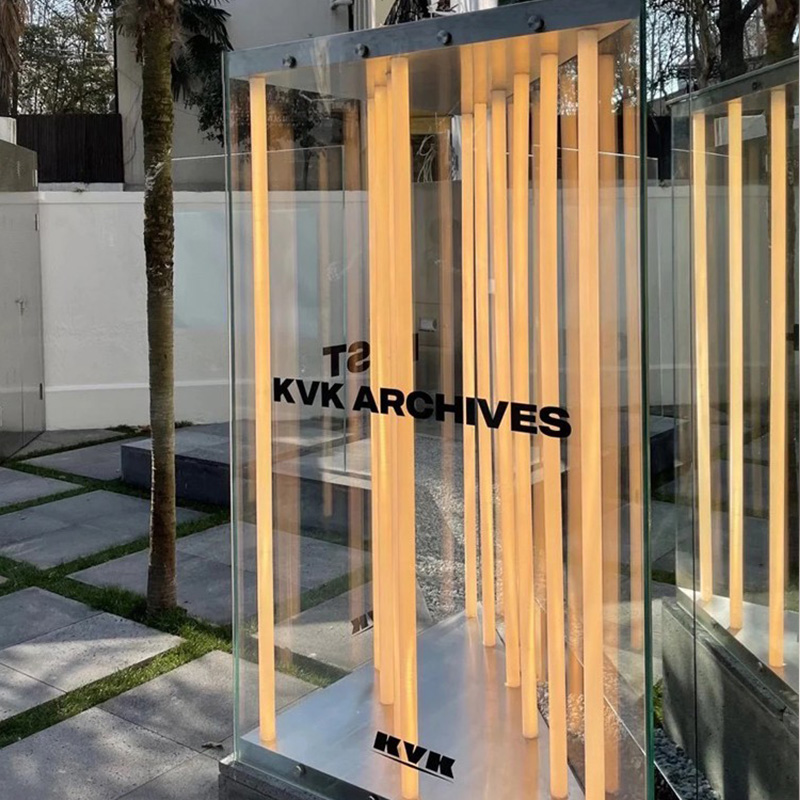 立体灯箱亚克力三角移动创意