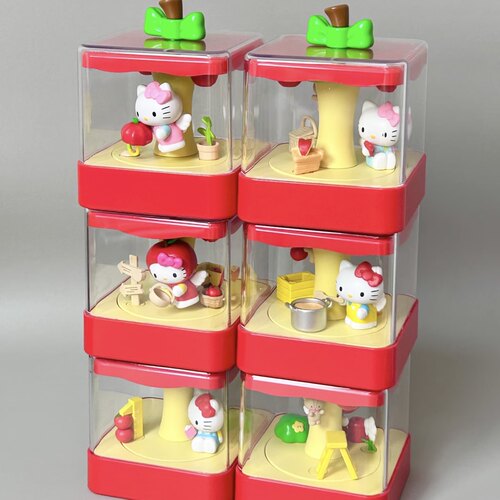 正版三丽鸥Hello kitty苹果小镇系列盲盒潮玩凯蒂猫公仔摆件手办