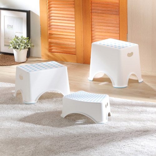 中国台湾制造简约风洗手踩脚凳