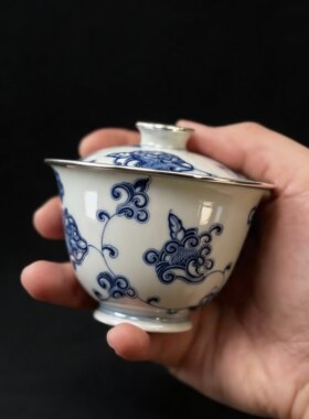 包银口柴窑烧青花手绘蔓花卷草纹缠枝莲盖碗釉下彩闻香杯主人杯