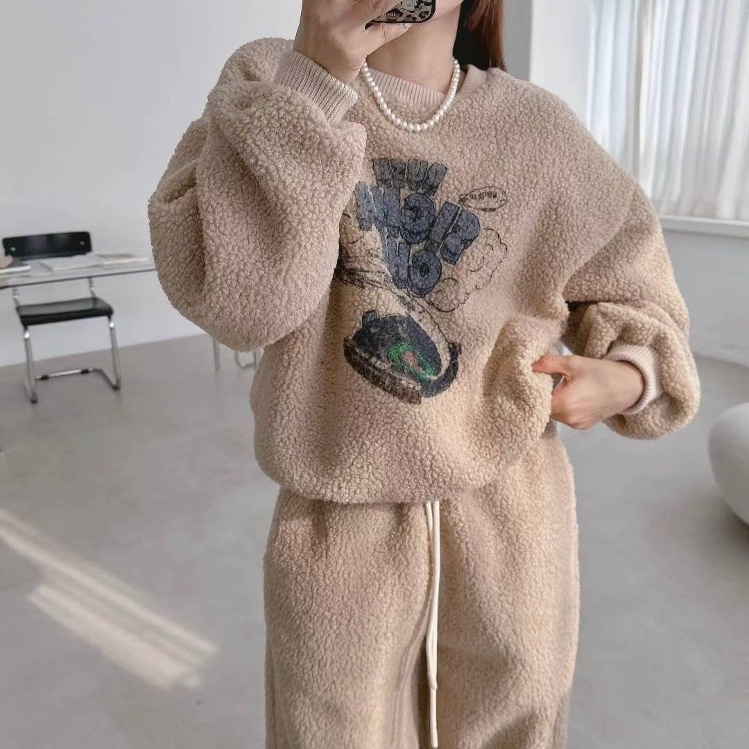 韩国东大门时尚圆领字母印花羊羔毛加厚卫衣女+高腰休闲卫裤套装