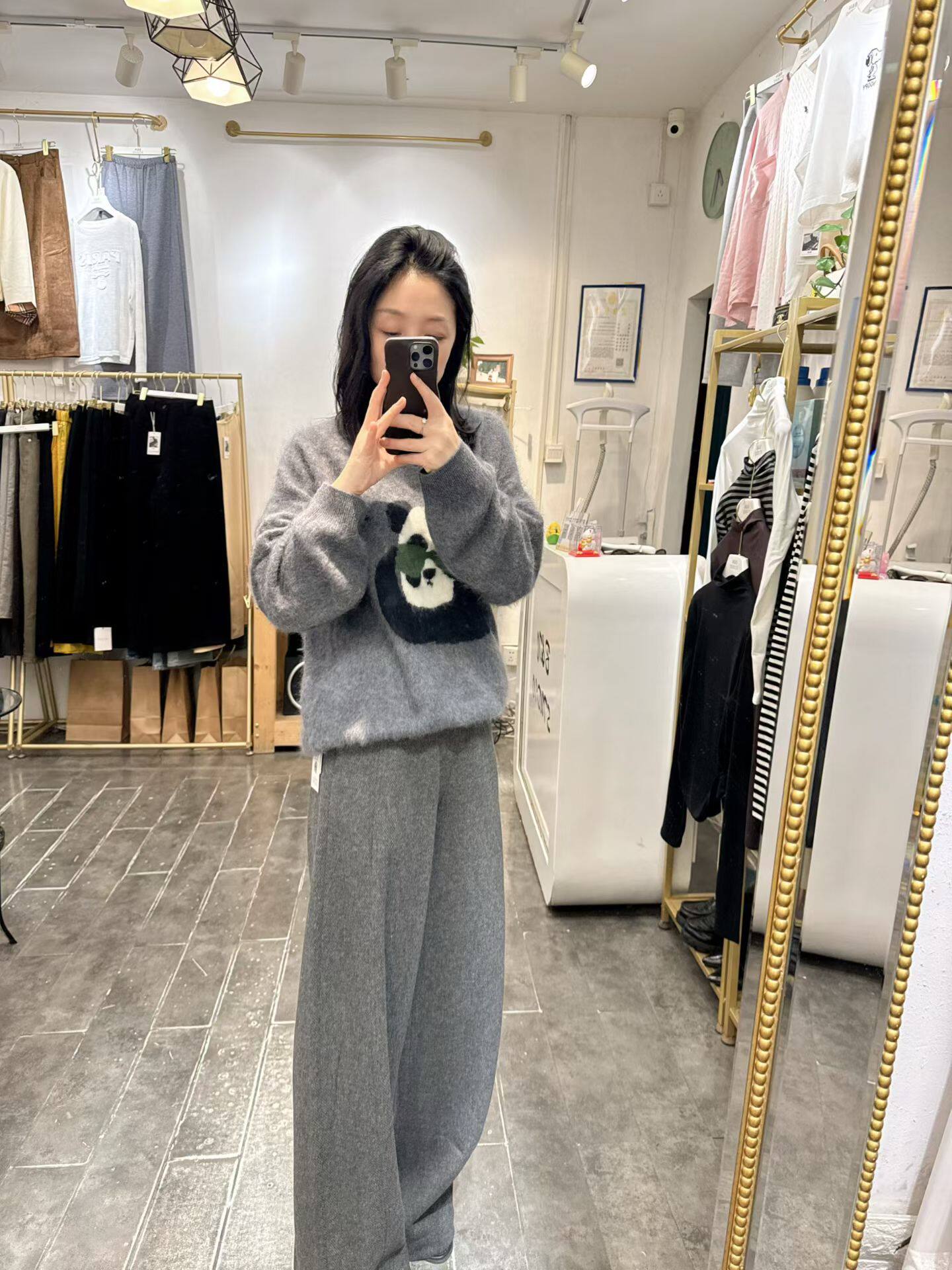 2025秋冬新款韩版宽松显瘦百搭圆领长袖针织衫女休闲打底衫