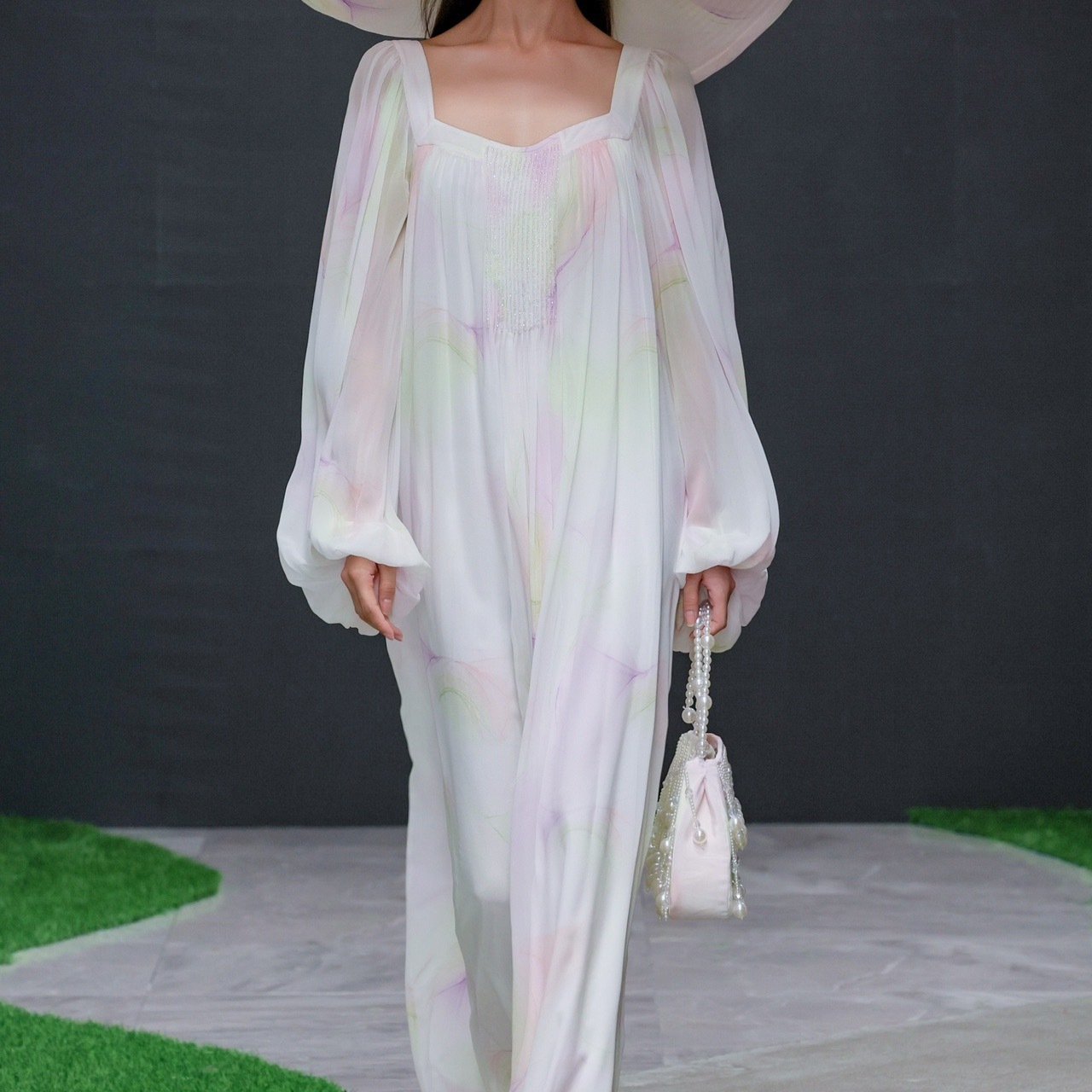 VANSUNSUN第七日花序100连衣裙