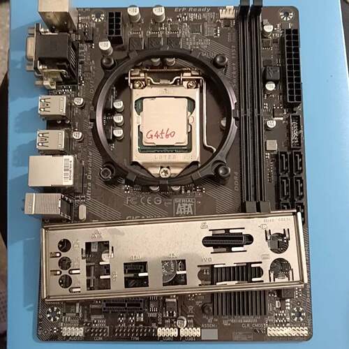 可议价技嘉B250M-D2V主板 U，件，成色还可以，功能正常