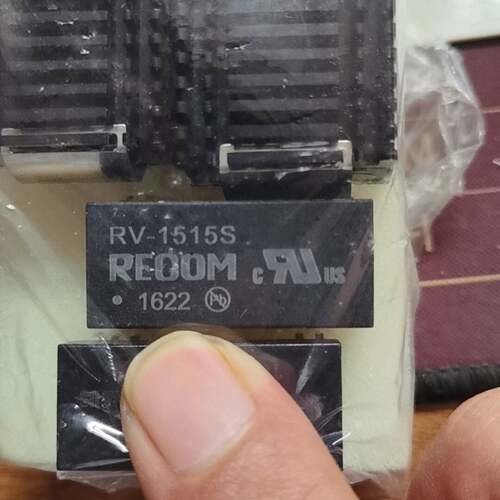 可维修RECOM模块RV-1515S，件 成色如图 实物拍照议价