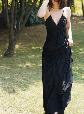 sibleu法式立体剪裁雪纺重工蕾丝拼接v领鱼尾大摆裙型修身连衣裙