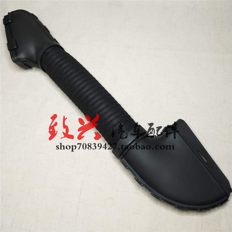 适用于奔驰C级C180进气管C230发动机C200进气C300软管W204废气管