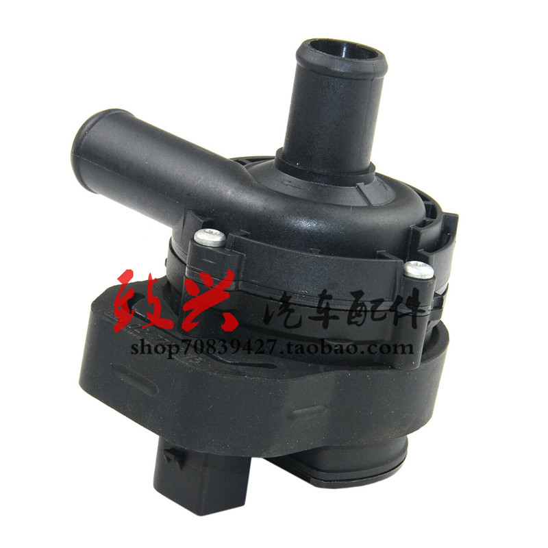 适用于奔驰W204W212暖风水泵C180 C200 E200 E240 E260L循环水泵