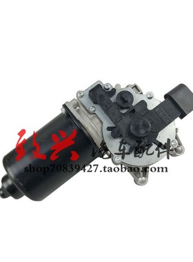 适用宝马3系E90E93雨刮联动杆马达318 320雨刮325雨刮器330电机il