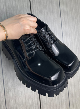 男款休闲增高黑色英伦风鞋子男设计感小从方头通勤鞋漆皮