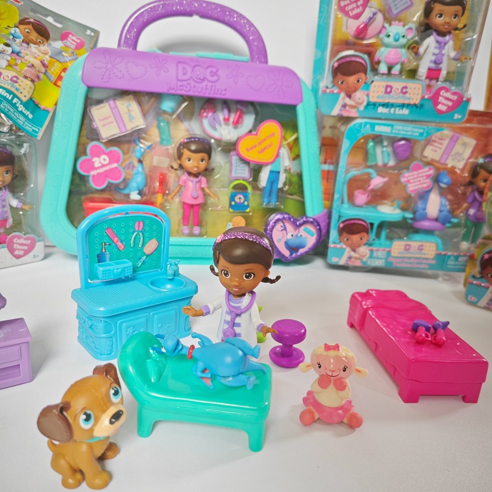 小医生大玩偶 麦芬医生 小羊小公仔娃娃 场景过家家玩具 收藏摆件