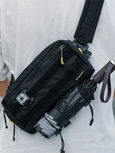 Вырежьте версию на этикетке определенного функционального ветра Korel SLB03 быстро на открытом воздухе.