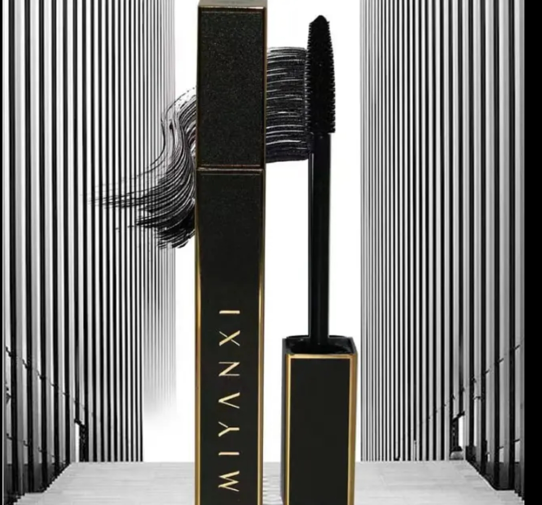 蜜颜皙睫毛膏  一盒 一个  发一盒