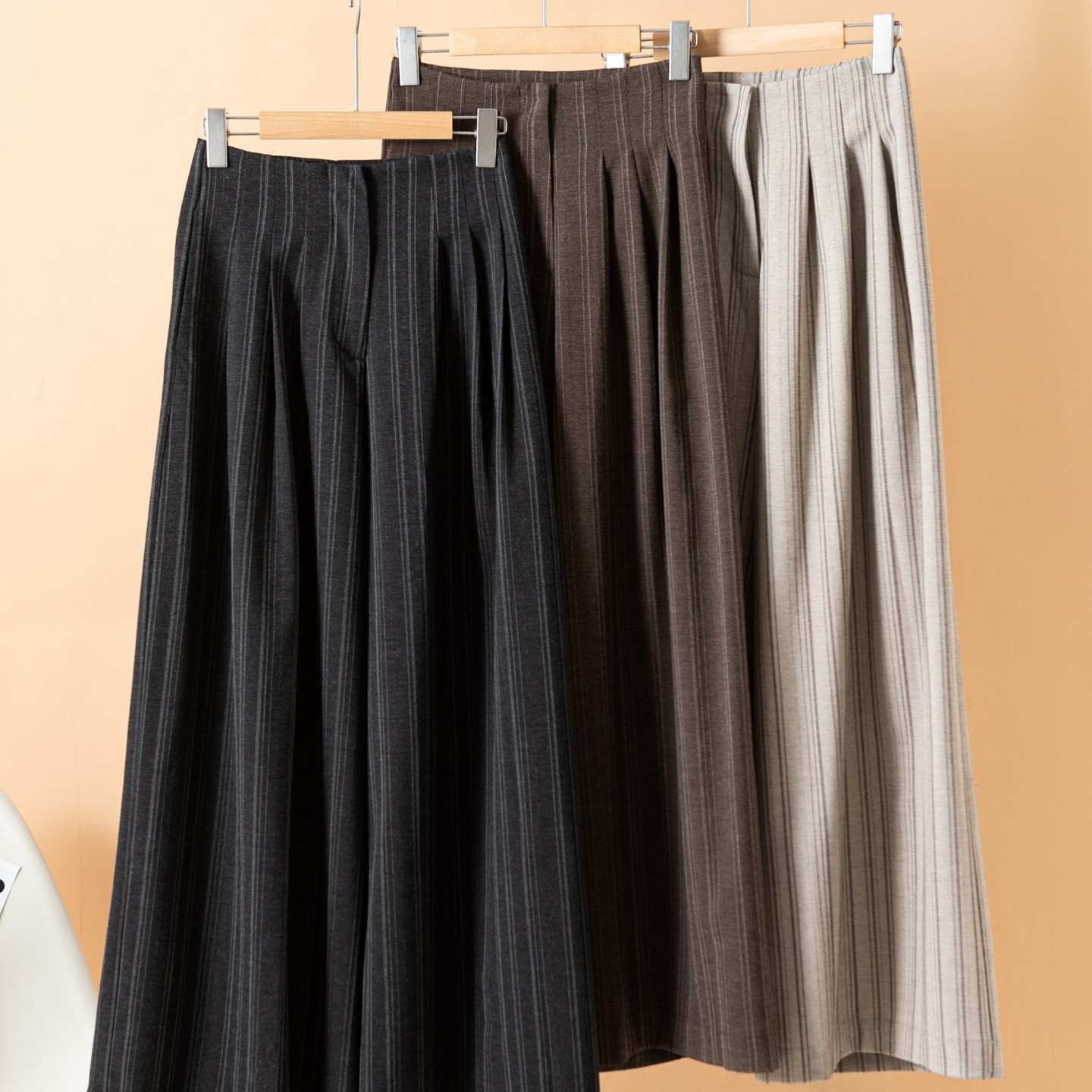 新款韩版时尚百搭高腰显瘦直筒裤女 条纹休闲阔腿裤U10743