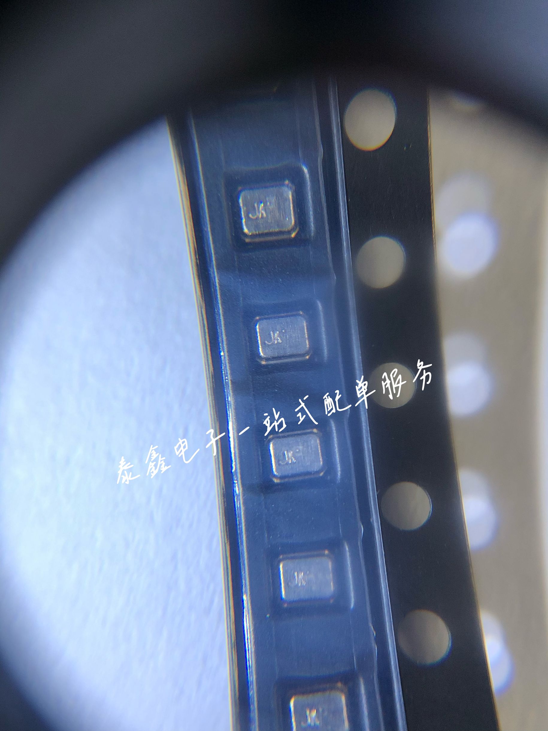 XRCGB24M000F3A00R0 无源晶振贴片4脚24MHz 村田原厂全新原装现货