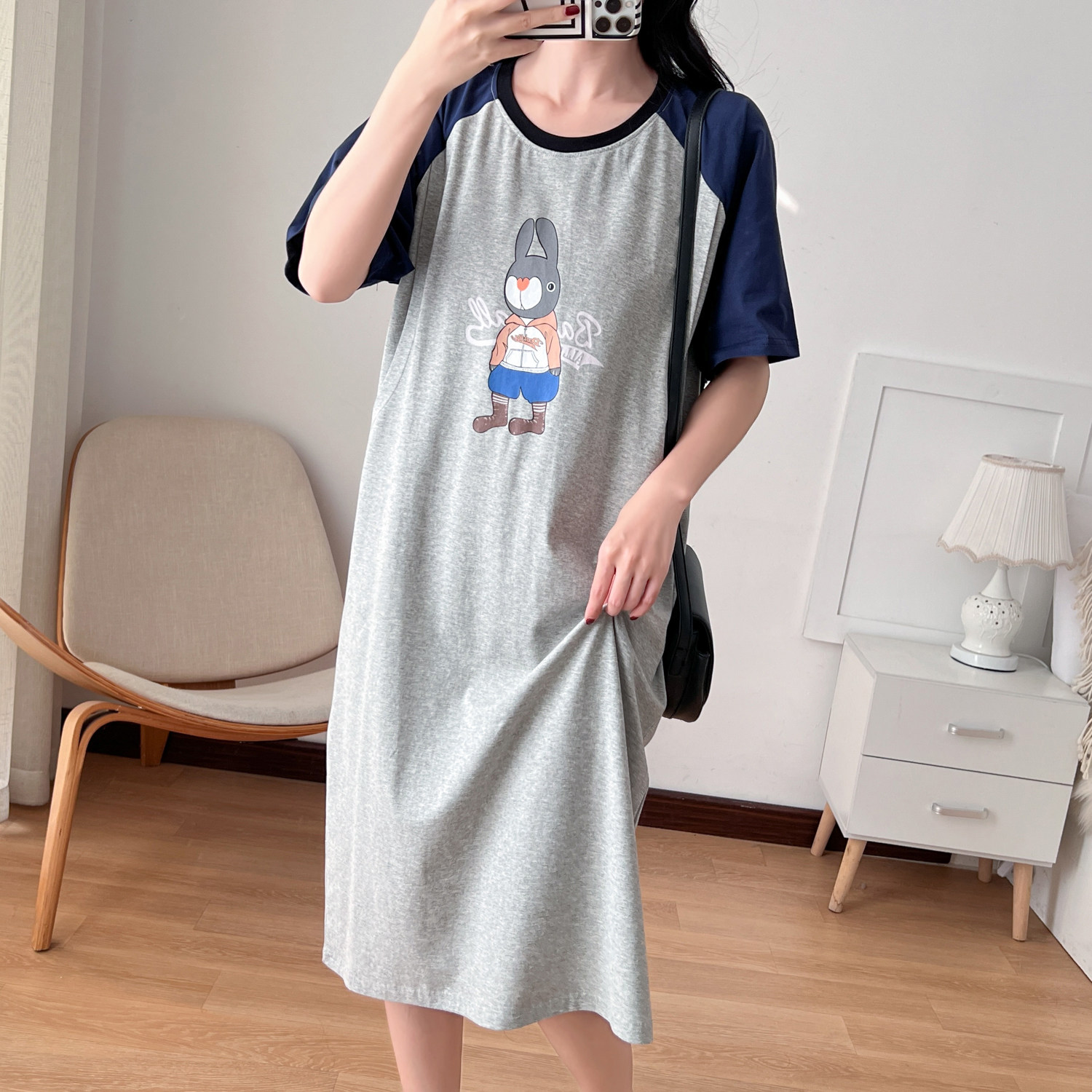 2025夏装纯棉哺乳期连衣裙新款短袖T恤裙产后大码中长宽松喂奶裙
