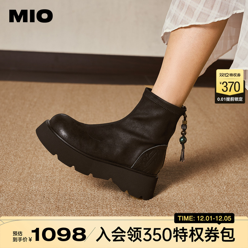 复古做旧圆头  微翘圆头楦型空间