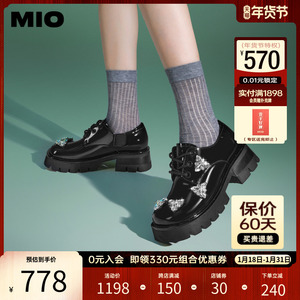 MIO米奥2024年春季圆头中跟时尚牛津鞋梦幻钻饰显高厚底松糕鞋女