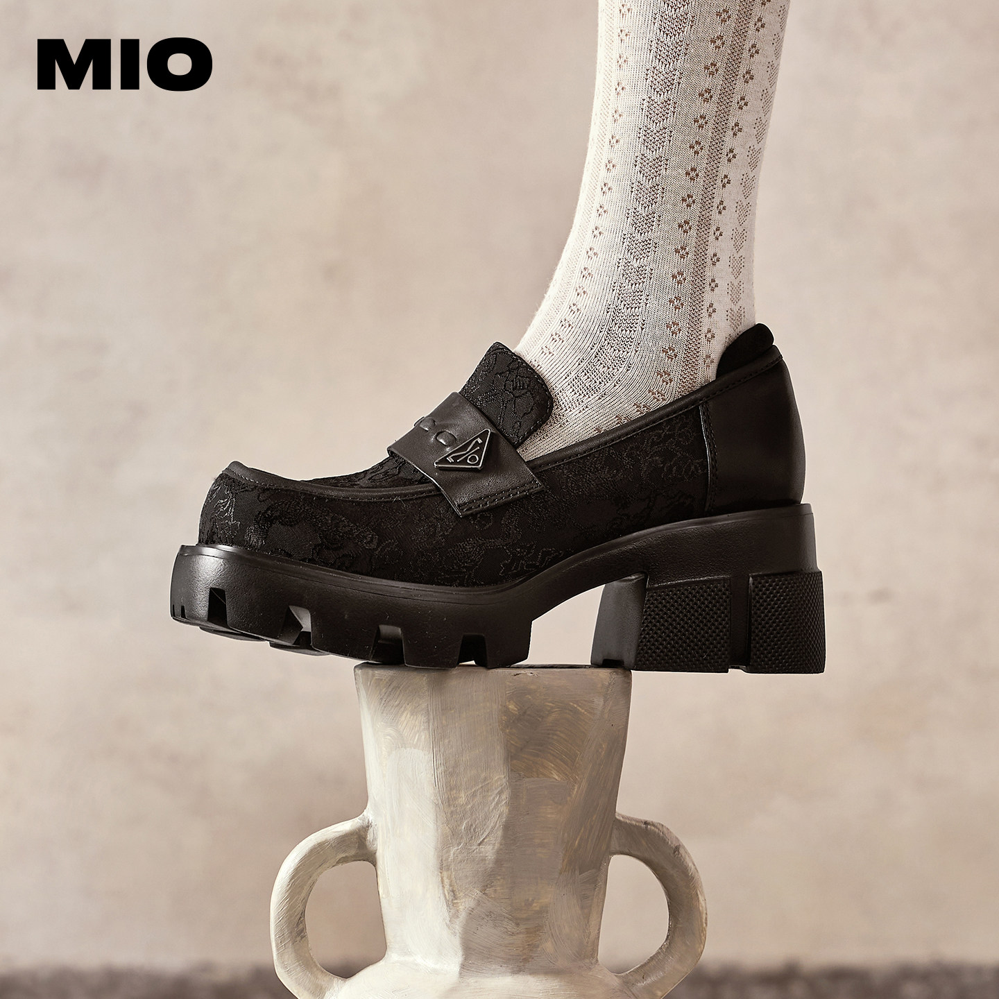 MIO米奥高跟厚底乐福鞋新中式国风刺绣复古松糕底女鞋深口单鞋